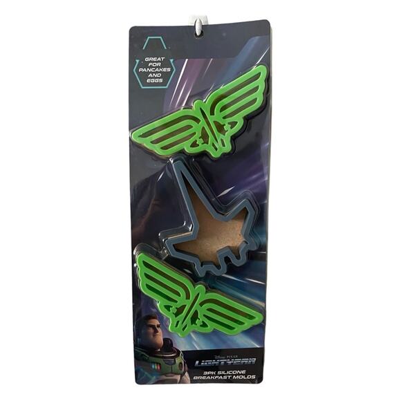 Disney Pixar Buzz Lightyear 3 Silicone Molds NEW - Picture 2 of 2